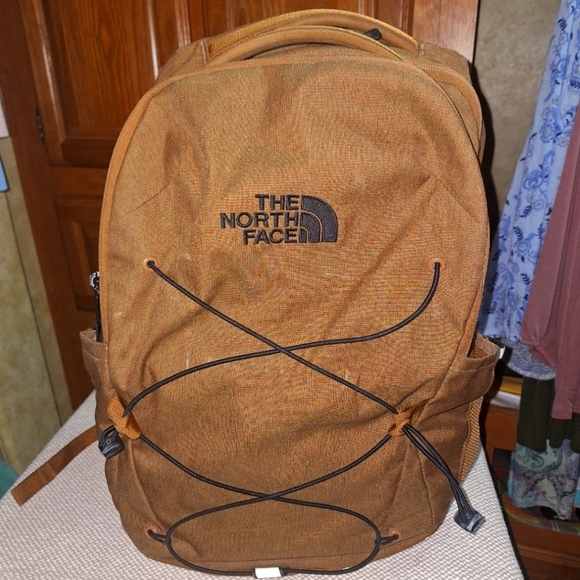 The North Face Brown Flexvent Jester Backpack. - Picture 1 of 14